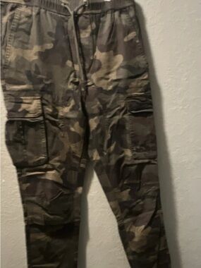 Champs Men's Camo Cargo Jeans in Olive and Brown